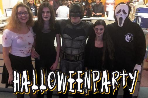 Halloween-Bowlingparty im PLAY